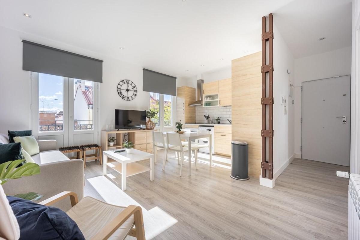 Appartamento Apartamento Con Vistas En Lavapies Madrid Esterno foto